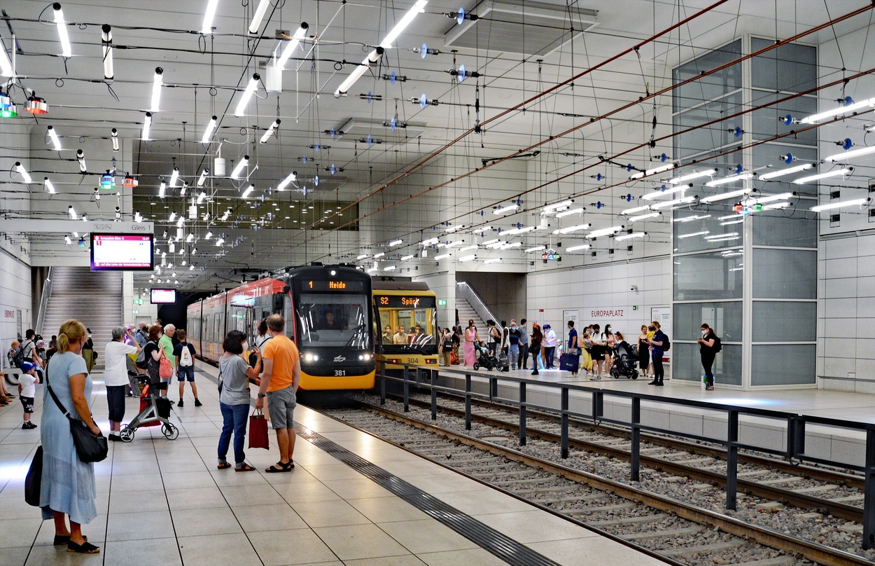 Stadtbahn Karlsruhe Innenstadttunnel und Tunnelrampen