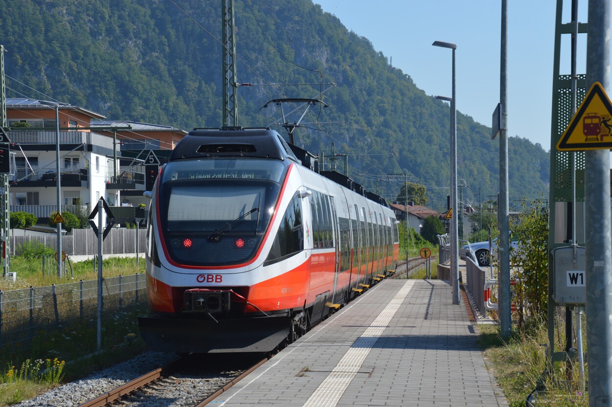 Fahrzeugsegnung der Bayerischen RegioBahn im Bahnhof Bad Reichenhall