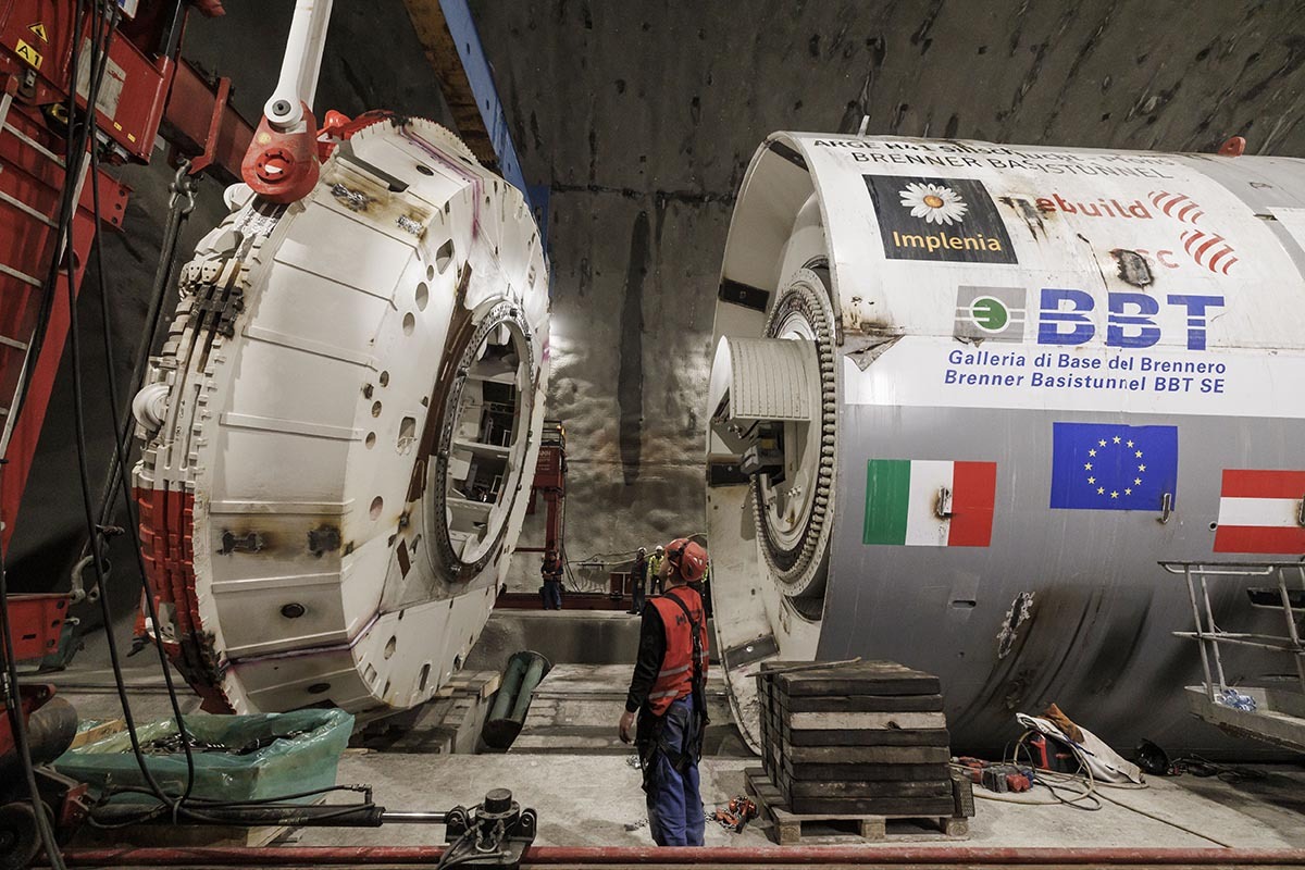 Andrehen der Tunnelbohrmaschine „Lilia“ am Brenner Basistunnel