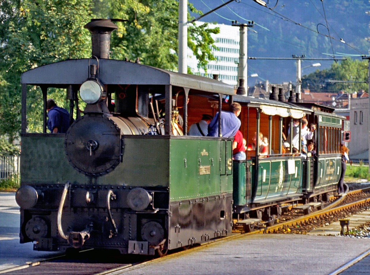SETG-Dampftramway Oldtimer auf Salzburger Lokalbahn