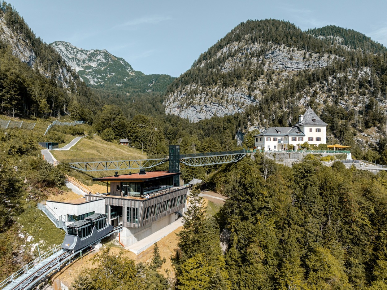 Salzbergbahn und Salzbergwerk Hallstatt