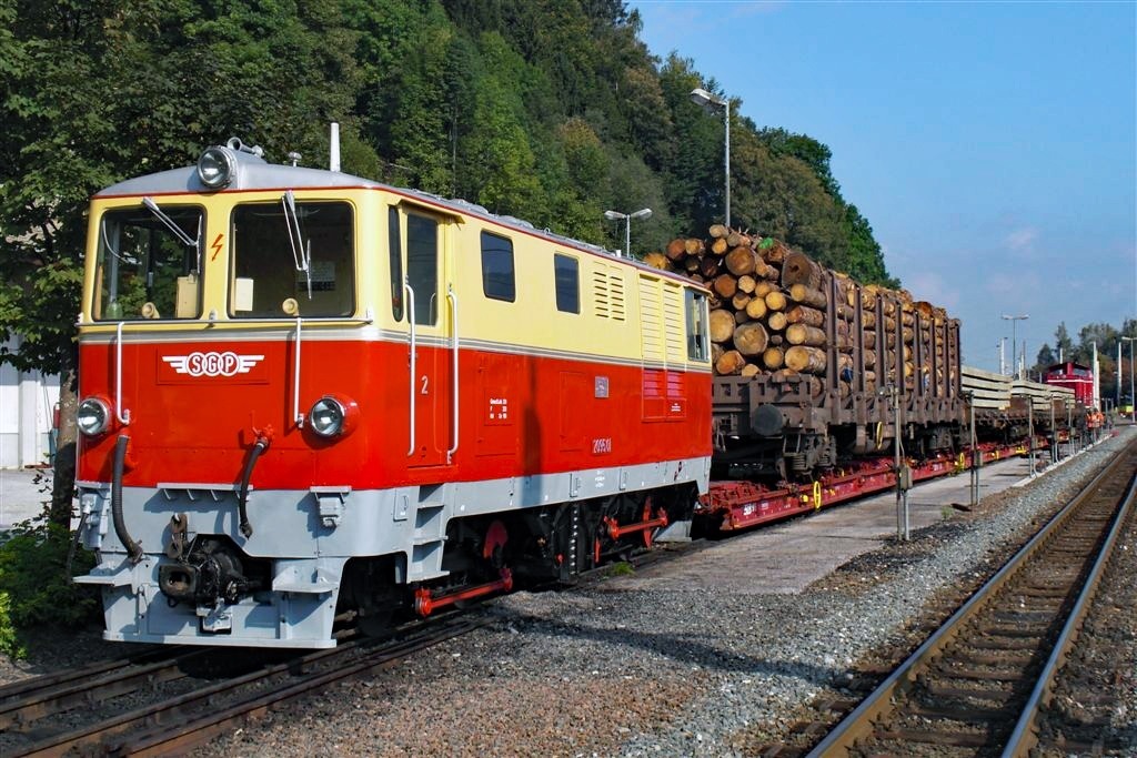 SLB-Güterverkehr auf der Pinzgauer Lokalbahn