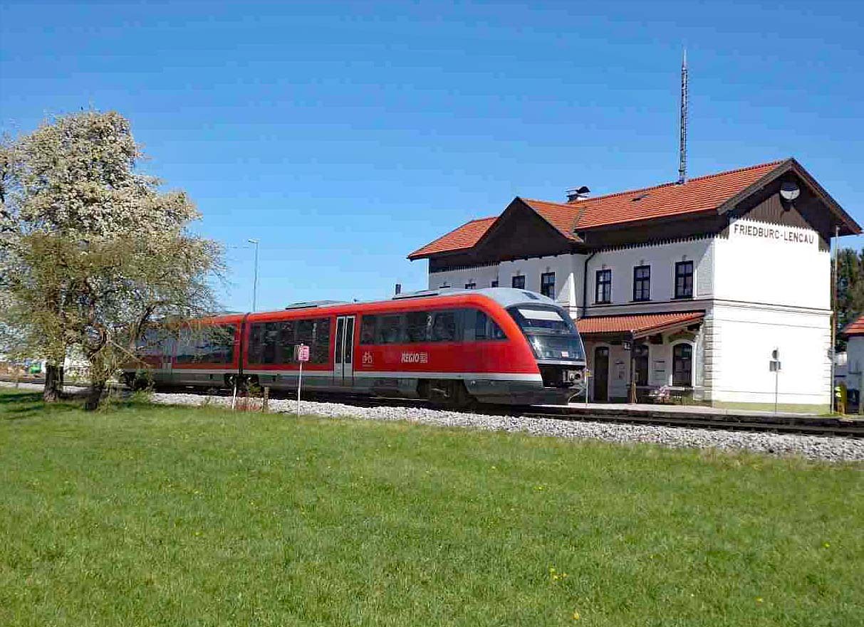 Bahnhof Friedburg-Lengau Fremdfahrzeuge