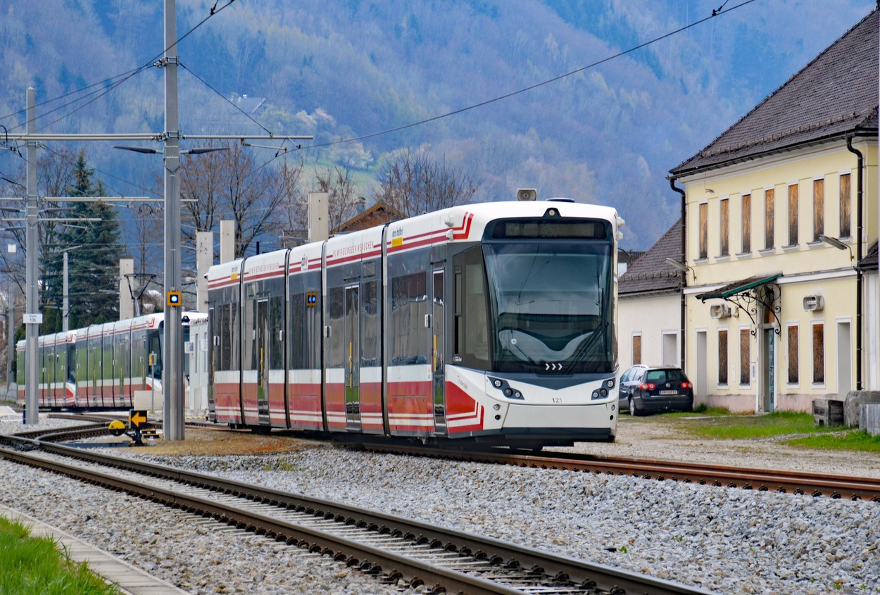 ältester durchgehender in Betrieb befindlicher Bahnhofs Kontinentaleuropas Engelhof in Gmunden