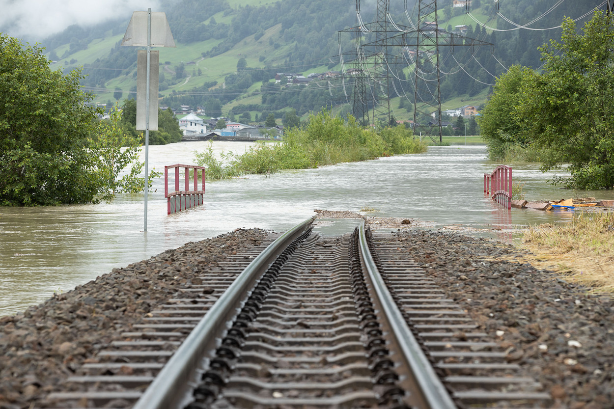 Pinzgauer Lokalbahn - Hochwasser und Mure 2021 im Bereich Bahnhof Krimml (LK)