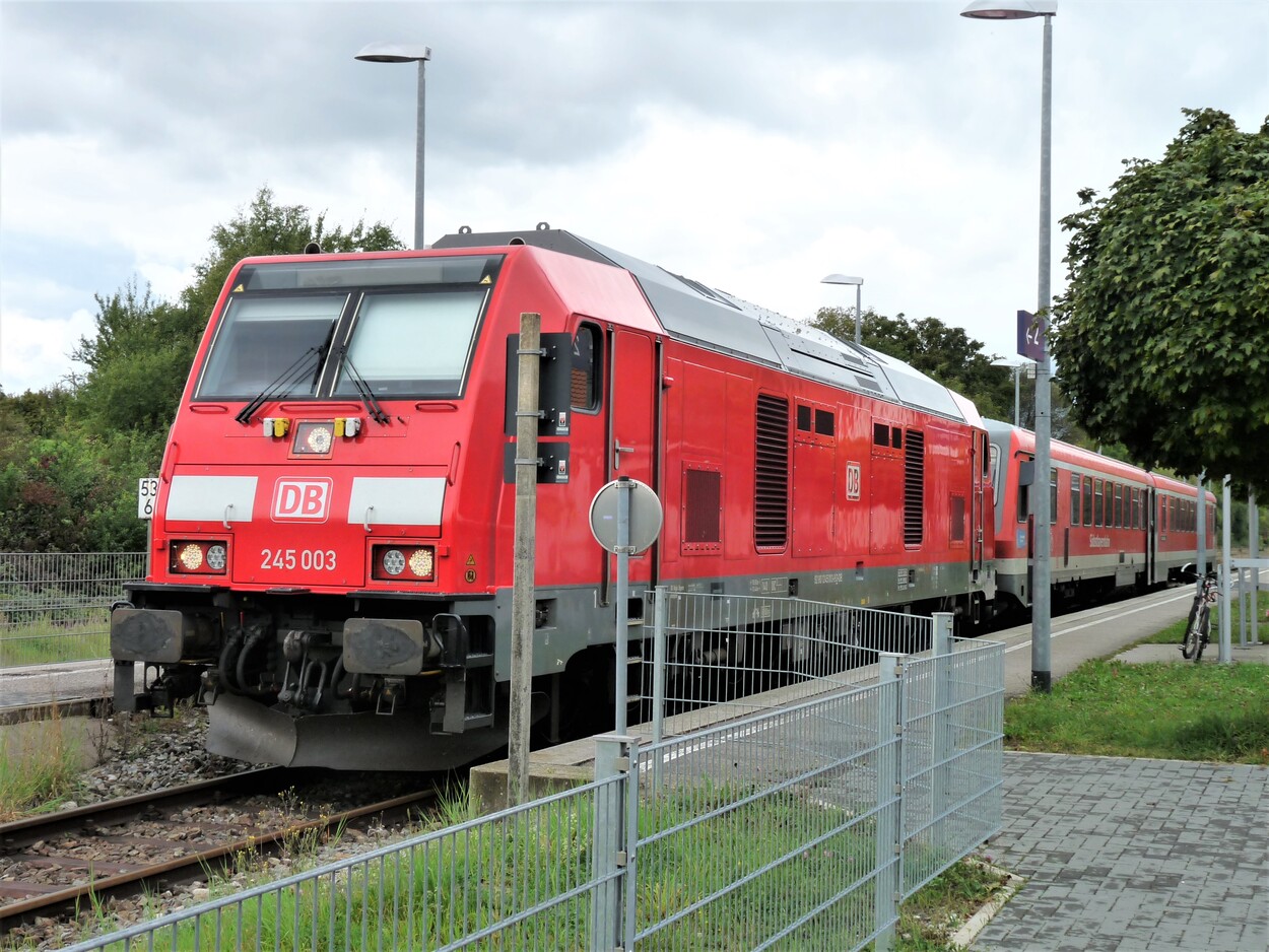 BR 245 am südlichen Abschnitt der Bayerischen Tauernbahn