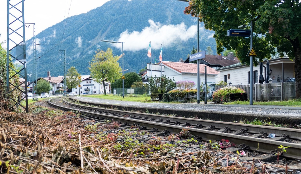 Haltepunkt Bayerisch Gmain – neu gebaut, aber die Zukunft verbaut?