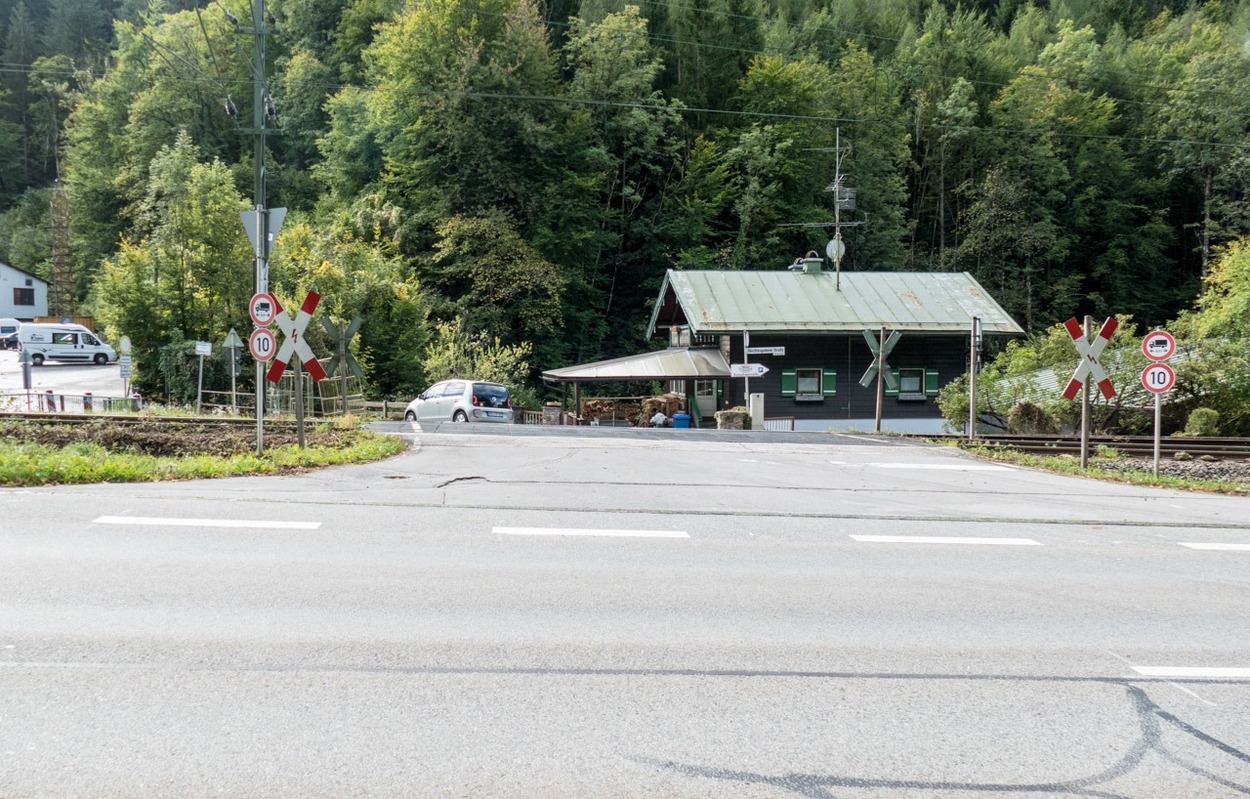 Haltepunkt Bayerisch Gmain – neu gebaut, aber die Zukunft verbaut?